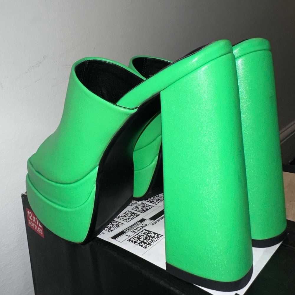 Green platform high heel sandals